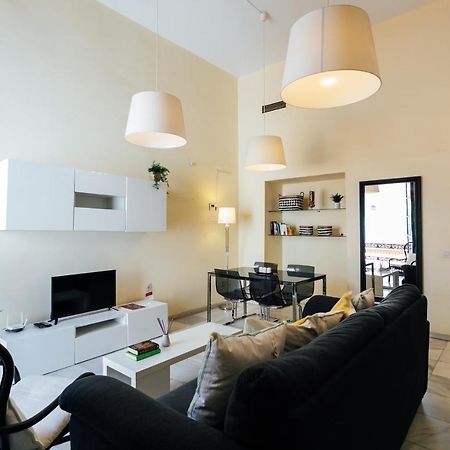 Alohamundi San Vicente Apartment Seville Luaran gambar