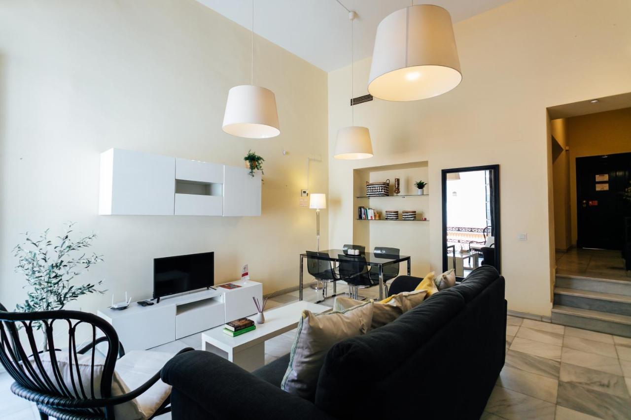 Alohamundi San Vicente Apartment Seville Luaran gambar