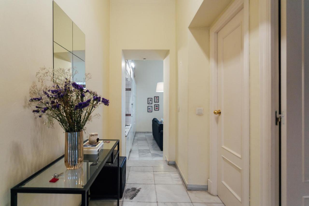 Alohamundi San Vicente Apartment Seville Luaran gambar