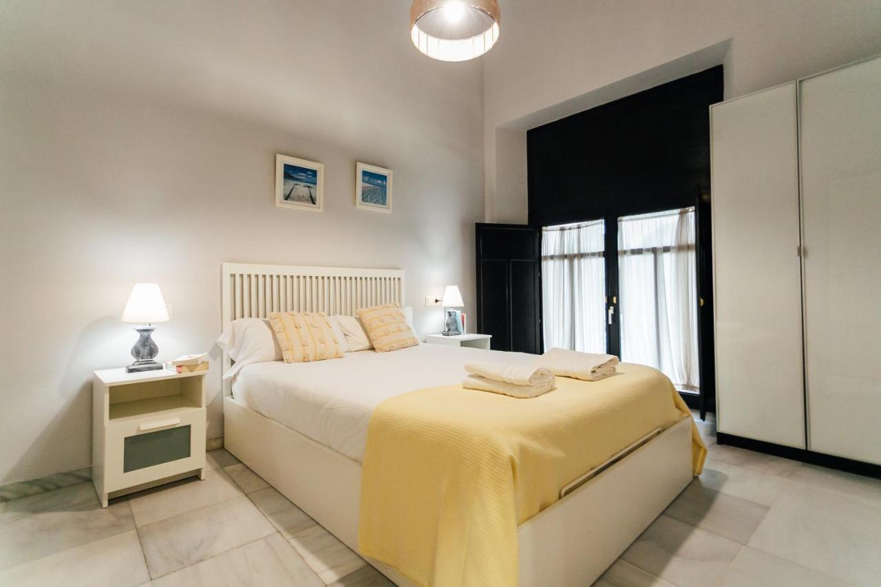 Alohamundi San Vicente Apartment Seville Luaran gambar